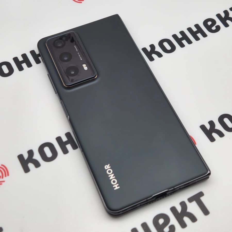 Honor Magic V2