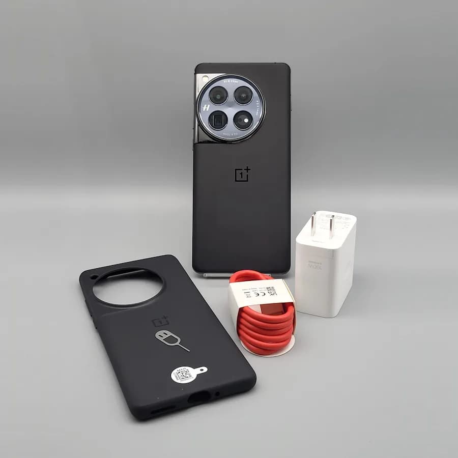 OnePlus 12